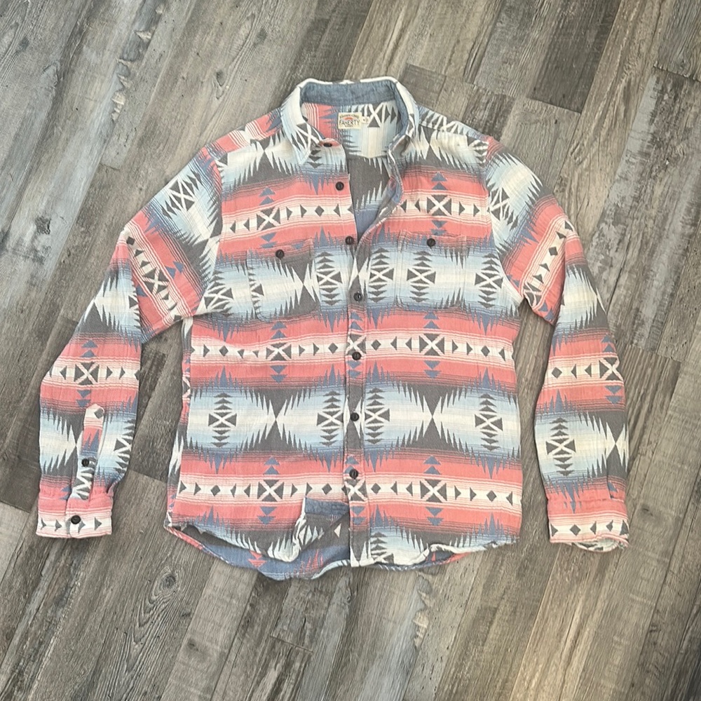 Faherty Shirt size medium